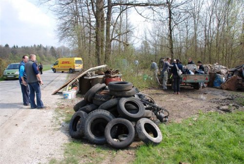 Zbirni prostor pod Dobenom